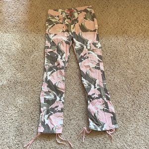 Girls cargo pants, pink camo, size 12